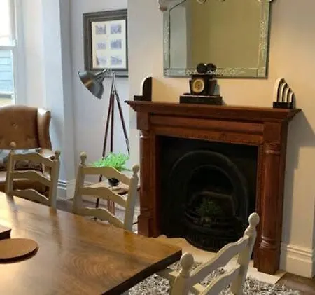 Hébergement de vacances Howick House - Gorgeous Cosy Style Location - Sleeps 9 Filey